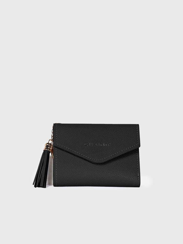 cuddly-wristler-wallet